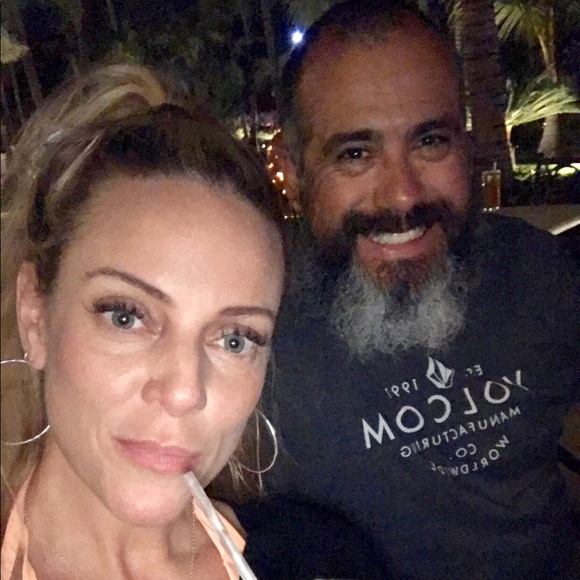 Meet your Posher, Erin - Picture 1 of 3